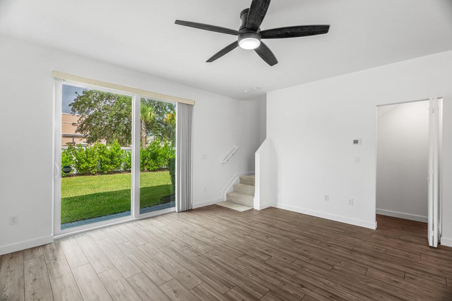 Spacious, unfurnished interior of a new home in , Port St. Lucie (Image 14).