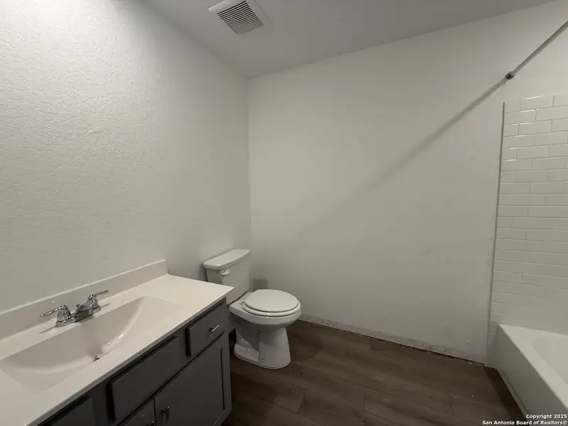 Furnished interior view inside a new home in Meadows at Hennersby Hollow 40's, San Antonio (Image 12).