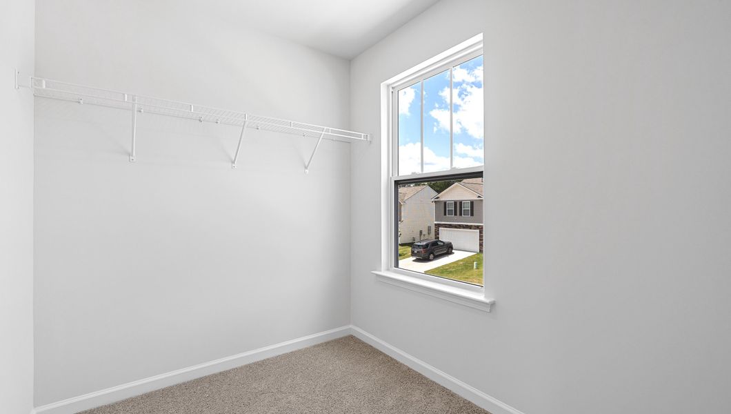 Spacious, unfurnished interior of a new home in Varner Station, Woodruff (Image 22).