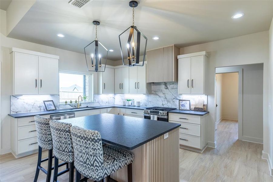 Furnished interior view inside a new home in , Abilene (Image 15).