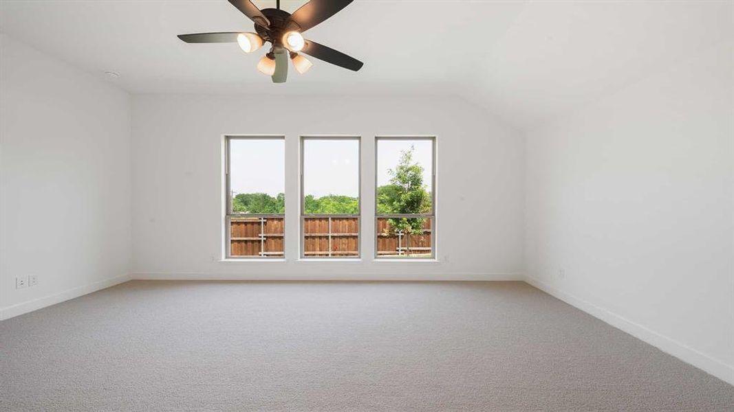 Spacious, unfurnished interior of a new home in Hillstead, Lavon (Image 19).