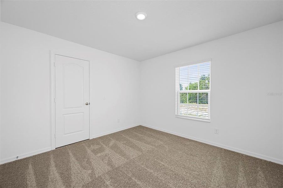 Spacious, unfurnished interior of a new home in , Poinciana (Image 17).