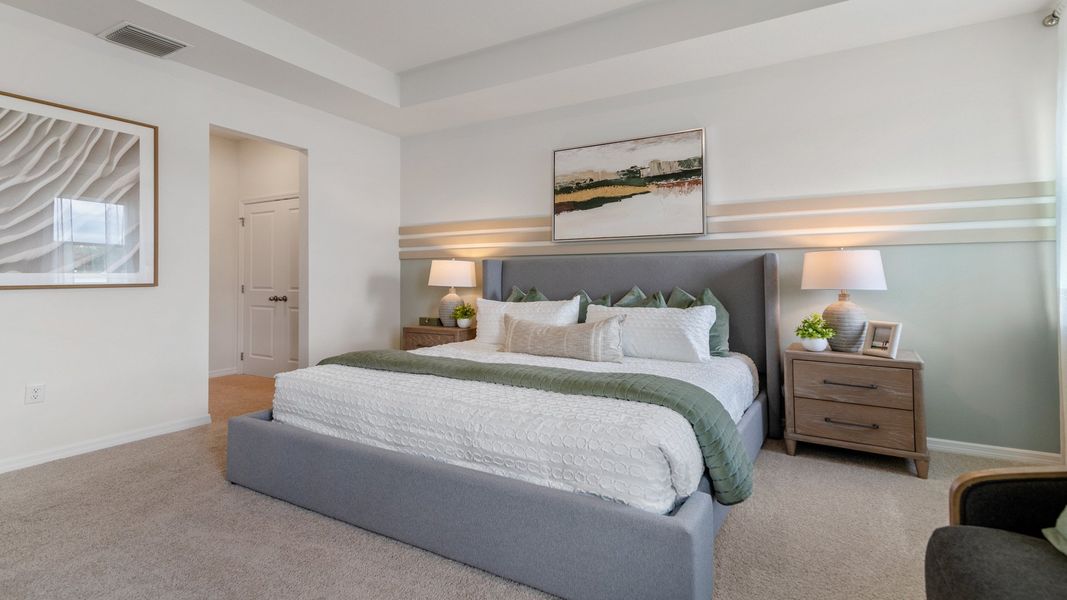 Representative furnished interior of a home built from the Destin by D.R. Horton in Wynwood, Ocoee (Image 16).