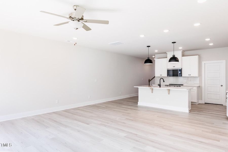 VNF-Lot 44-Aurora (10)