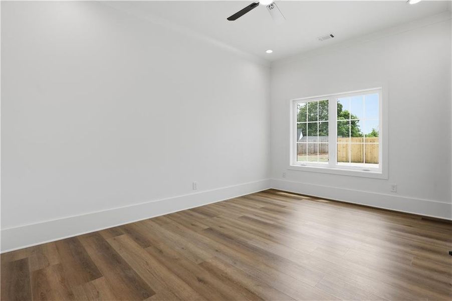 Spacious, unfurnished interior of a new home in , Marietta (Image 18).