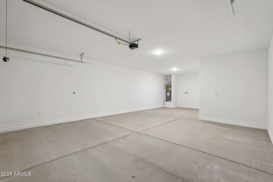 42-web-or-mls-W Brown St-S1909-042