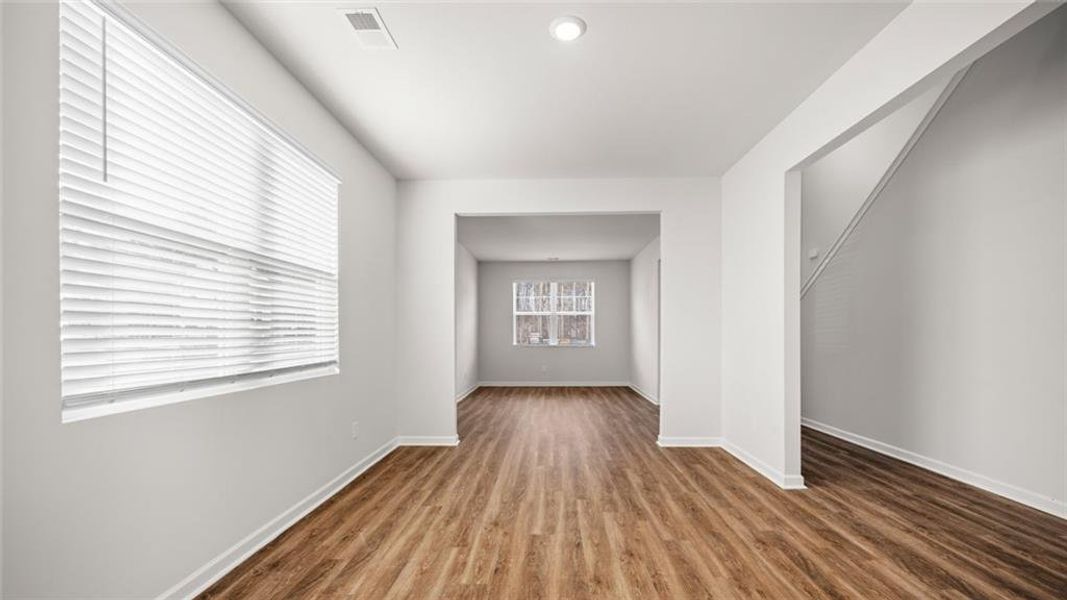 Spacious, unfurnished interior of a new home in Oakchase at Hampton, Hampton (Image 11).