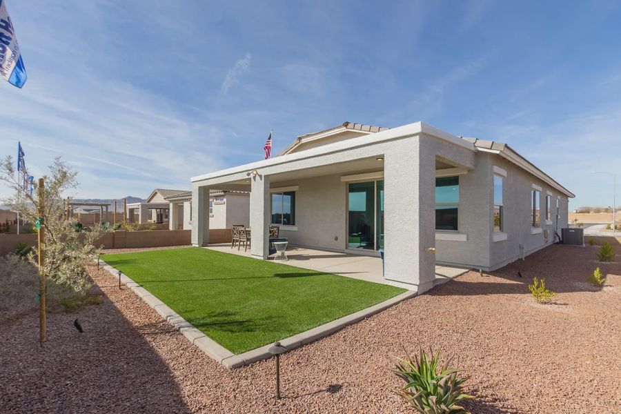 Representative exterior details of a home built from the Granite Vista Avanti - Plan 1901 by Elliott Homes in Avanti at Granite Vista, Waddell (Image 3).