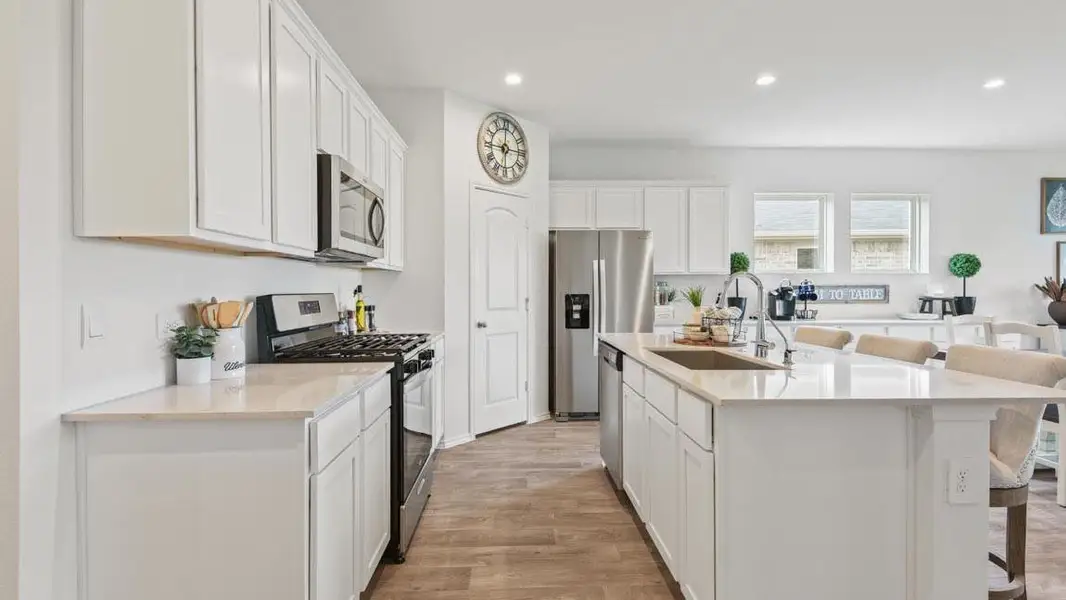 Image 1 of a home in Sunterra.