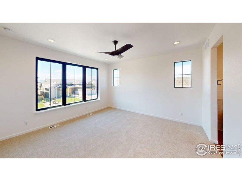 Spacious, unfurnished interior of a new home in Greenspire At Windsor Lake, Windsor (Image 20).