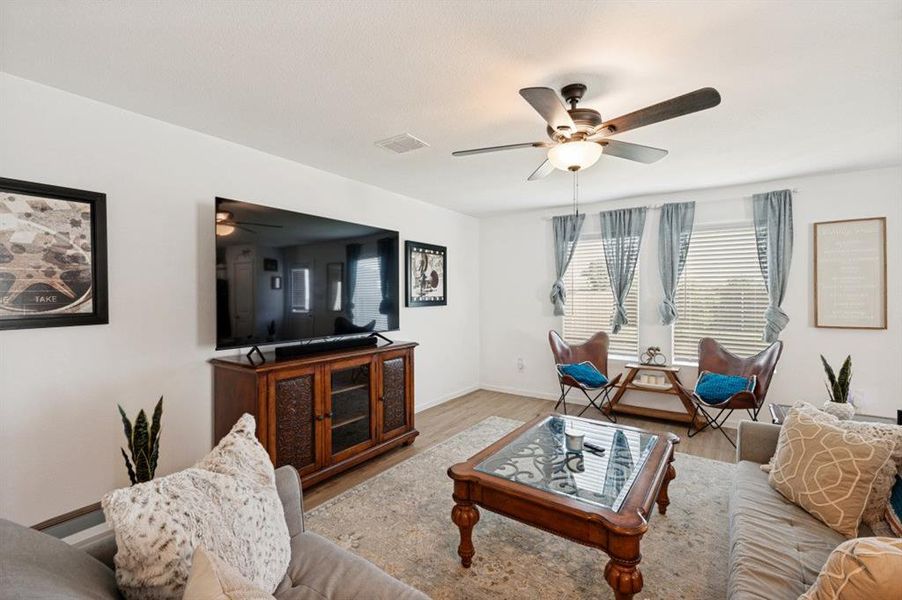Furnished interior view inside a new home in Foree Ranch, Providence Village (Image 11).
