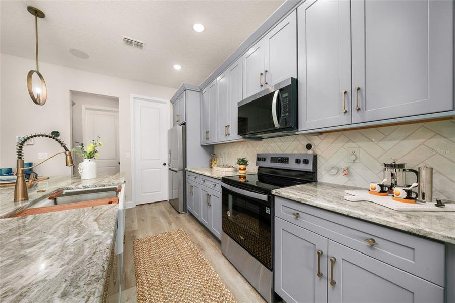 Furnished interior view inside a new home in , Sebring (Image 44).