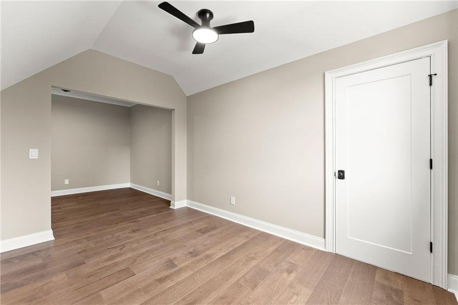 Spacious, unfurnished interior of a new home in , Gainesville (Image 59).