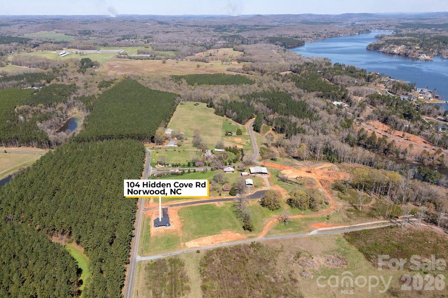 Image 9 of a home in .