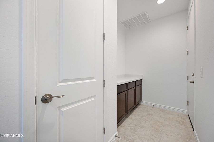 17080 W Hackamore Drive ~ Ready Now! 17080 W Hackamore Drive ~ Ready Now!