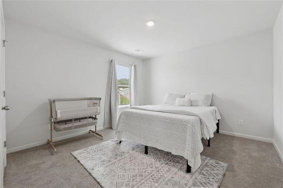 Furnished interior view inside a new home in Etowah Preserve, Dawsonville (Image 16).