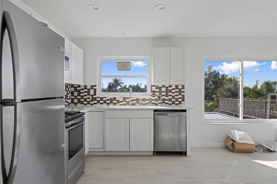 Furnished interior view inside a new home in , Bradenton Beach (Image 4).
