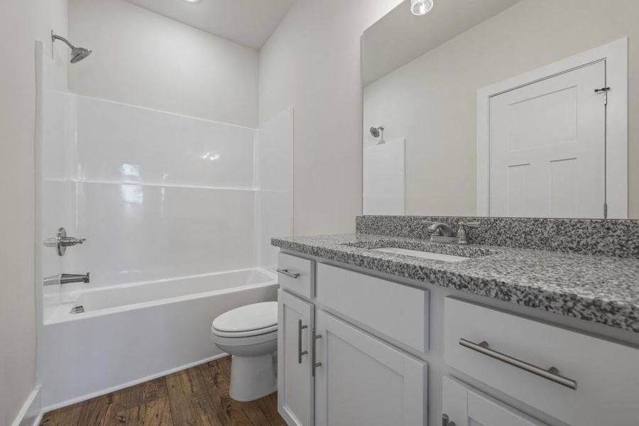 Furnished interior view inside a new home in , Hartwell (Image 8).