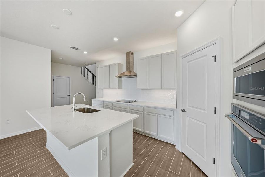 Furnished interior view inside a new home in , Punta Gorda (Image 14).