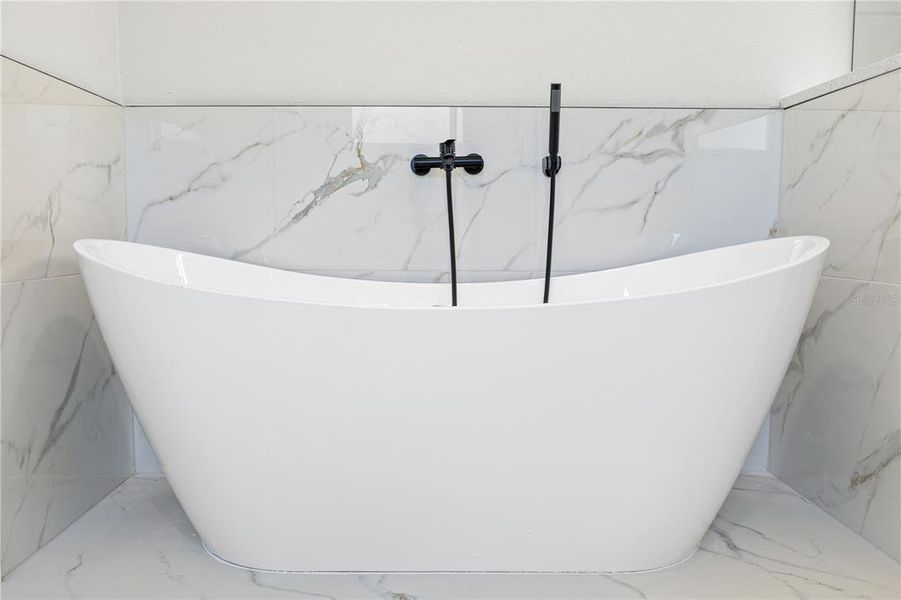 Close-up of interior finishes inside a home in , Ocala (Image 16). Close-up of interior finishes inside a home in , Ocala (Image 16).