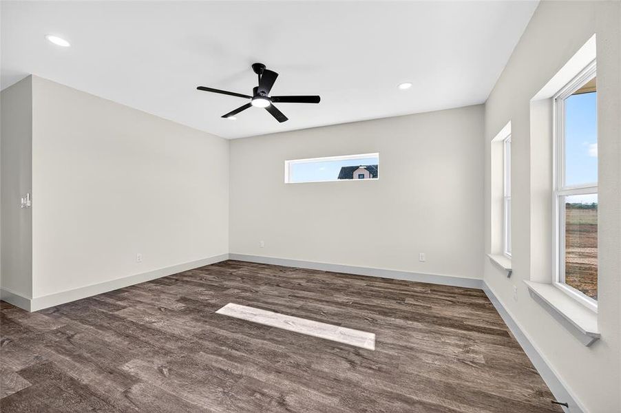 Spacious, unfurnished interior of a new home in , Whitewright (Image 19). Spacious, unfurnished interior of a new home in , Whitewright (Image 19).