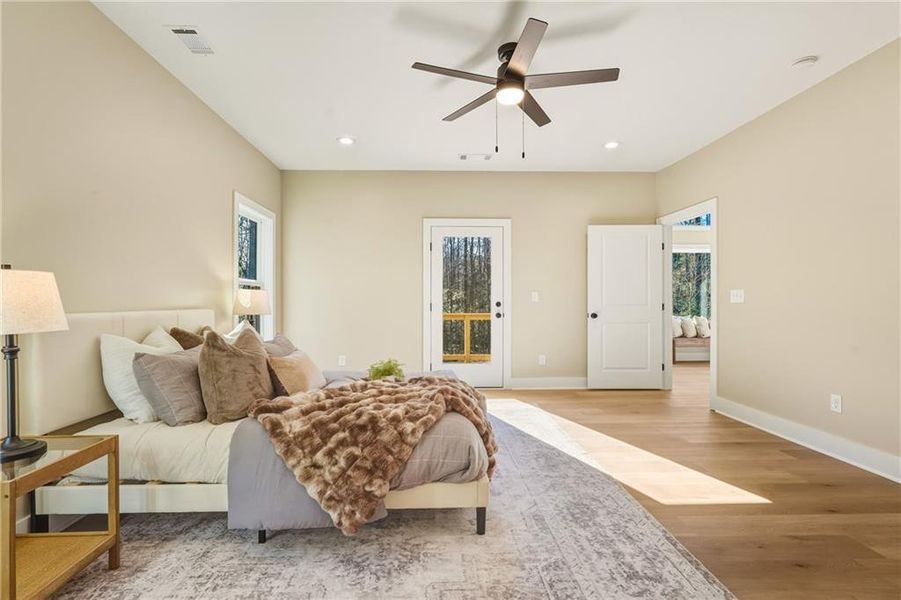 Furnished interior view inside a new home in , Ellijay (Image 40).