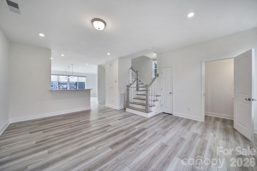 2nd Level - Family, Kitchen & Dining