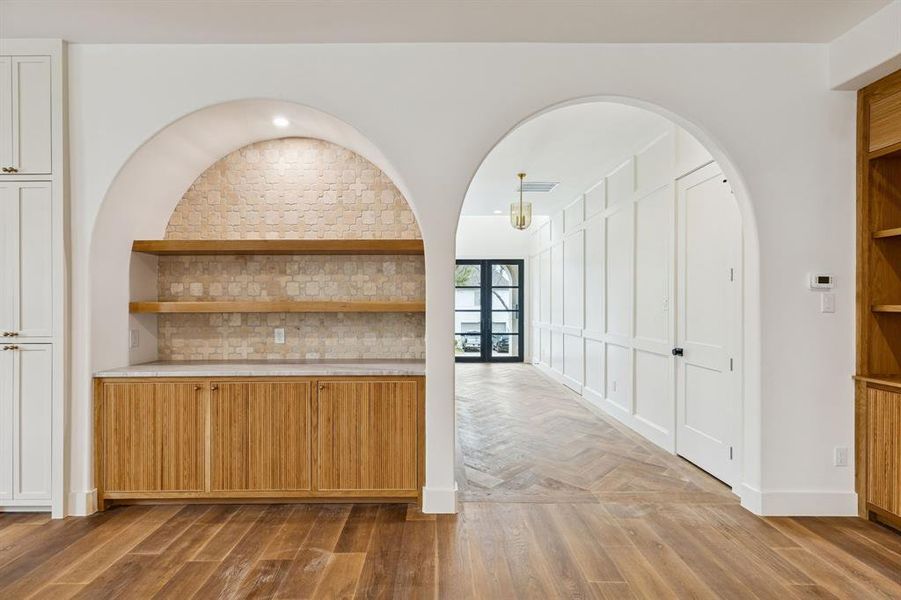 Furnished interior view inside a new home in , Dallas (Image 5). Furnished interior view inside a new home in , Dallas (Image 5).