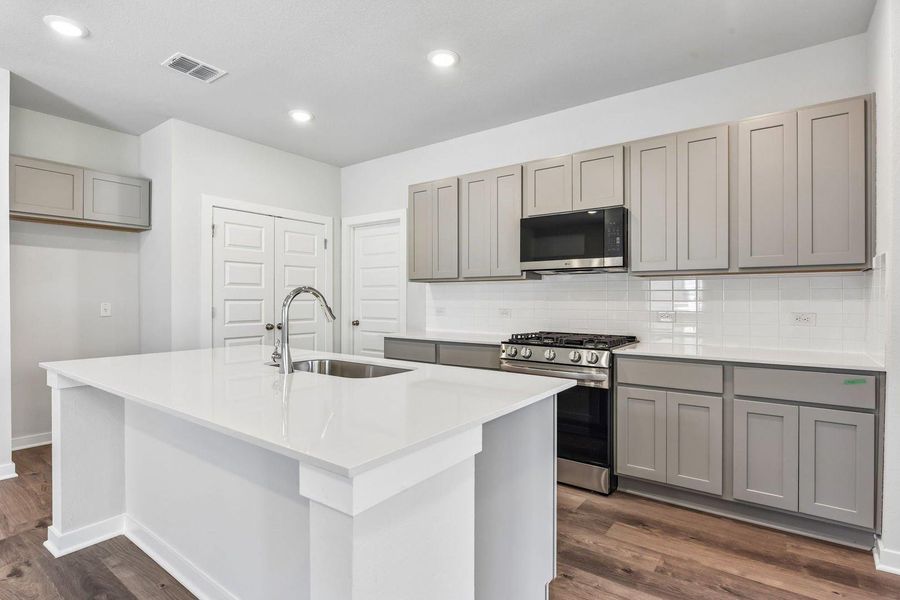 Furnished interior view inside a new home in Trinity Ranch, Elgin (Image 6).