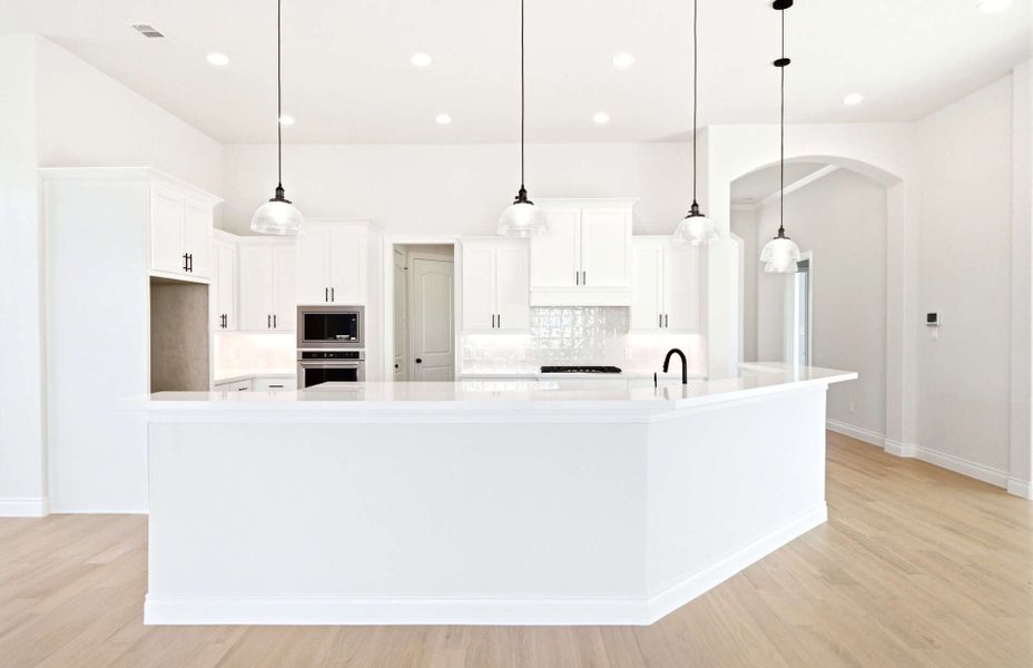 Furnished interior view inside a new home in The Highlands 55′, Porter (Image 15).