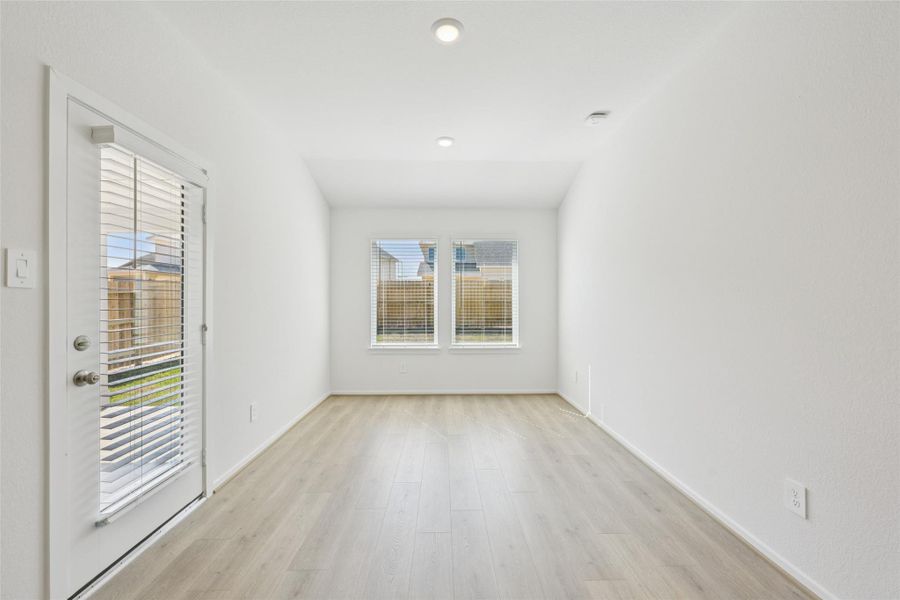 Photo is not of the actual home, but is an inspirational photo of builder’s model home and may depict options, furnishings, and/or decorator features that are not included Photo is not of the actual home, but is an inspirational photo of builder’s model home and may depict options, furnishings, and/or decorator features that are not included