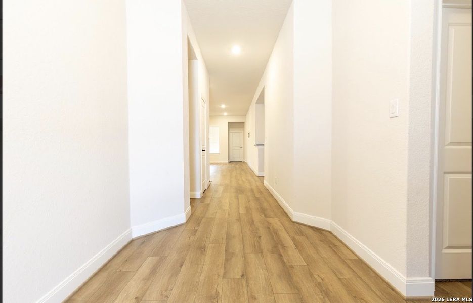 Spacious, unfurnished interior of a new home in The Reserve at Weston Oaks, San Antonio (Image 14). Spacious, unfurnished interior of a new home in The Reserve at Weston Oaks, San Antonio (Image 14).