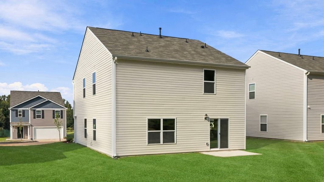 Exterior details and patio area of a home in Seneca Falls, Seneca (Image 4).