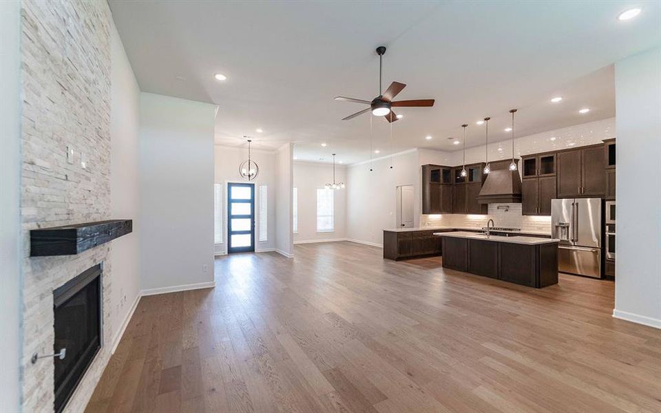 Image 20 of a home in Solterra. Image 20 of a home in Solterra.