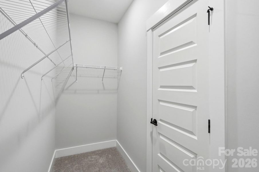 Walk in Closet