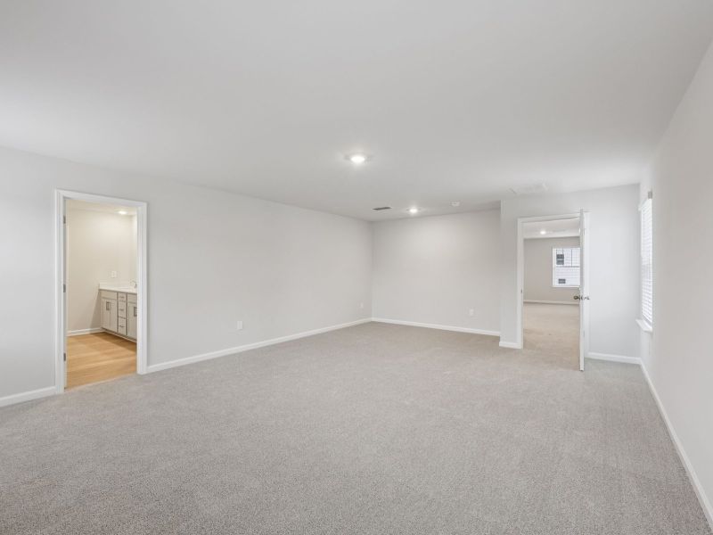 Spacious, unfurnished interior of a new home in Parkside at Grayson, Grayson (Image 15).