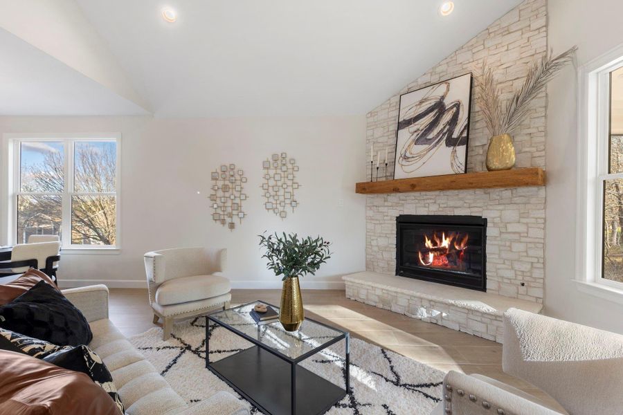 Furnished interior view inside a new home in , Brenham (Image 15).