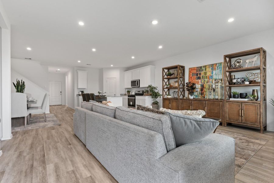 *Images and 3D tour are for illustration only and options may vary from home as built.