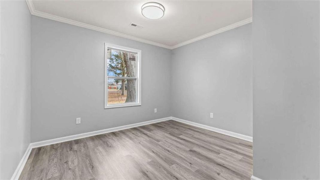 Spacious, unfurnished interior of a new home in , Cedartown (Image 12).