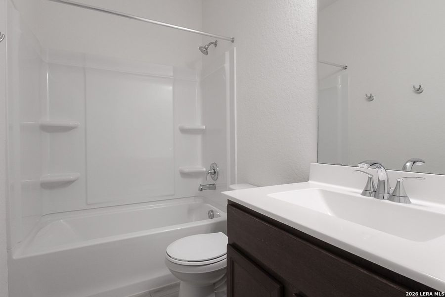 Image 13 of a home in Woodside Farms.