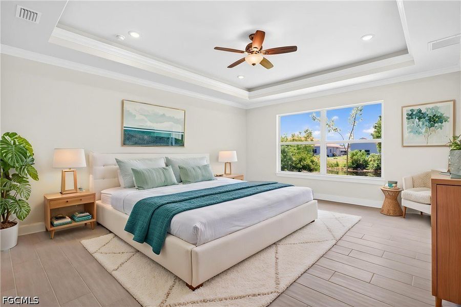 Furnished interior view inside a new home in Cape Coral, Cape Coral (Image 7).