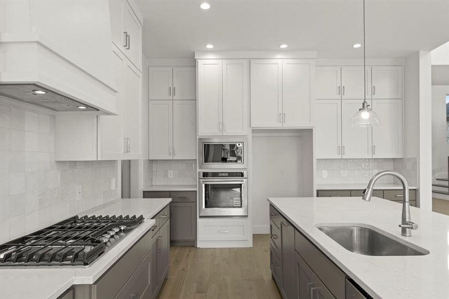 11. 1831 Gem - Kitchen (3) 11. 1831 Gem - Kitchen (3)