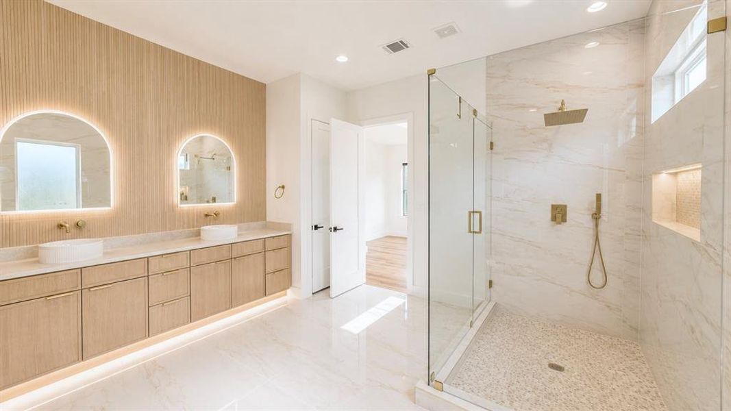 Furnished interior view inside a new home in , Dallas (Image 7).