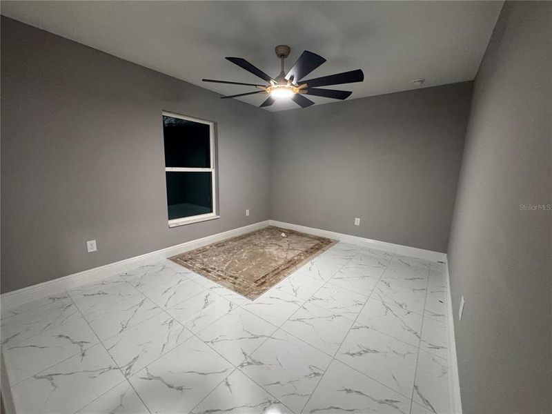 Spacious, unfurnished interior of a new home in , Dunnellon (Image 14).
