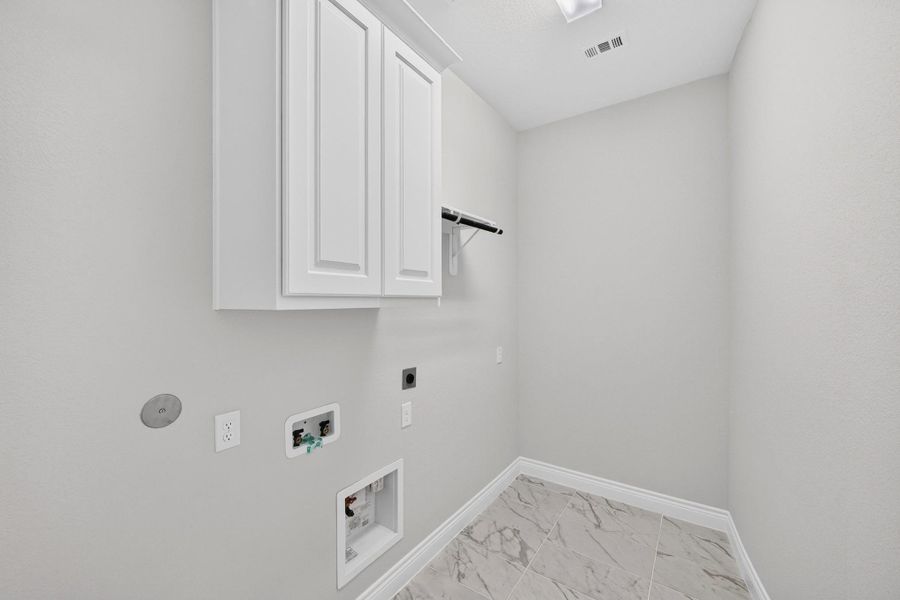 Spacious, unfurnished interior of a new home in Audubon 60′, Magnolia (Image 31). Spacious, unfurnished interior of a new home in Audubon 60′, Magnolia (Image 31).