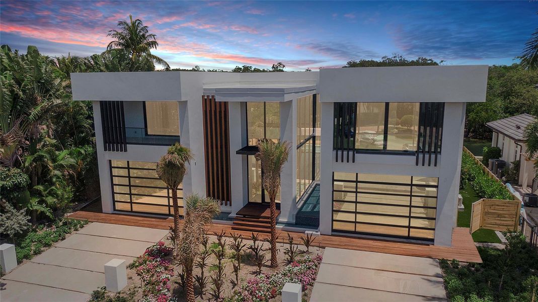 Furnished interior view inside a new home in , Boca Raton (Image 26).