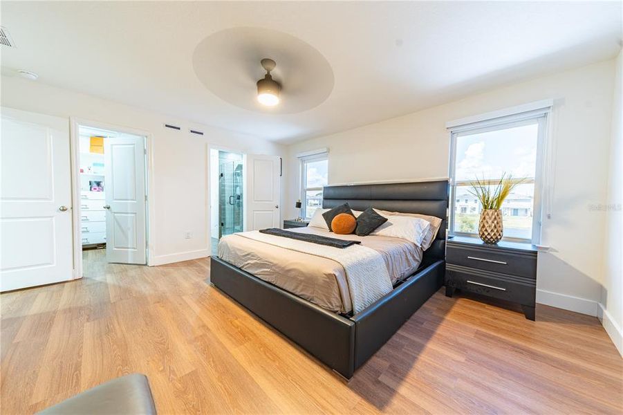 Furnished interior view inside a new home in , Kissimmee (Image 5).