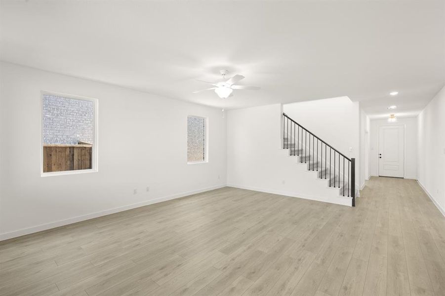 665 Tyronza- Living Room-2