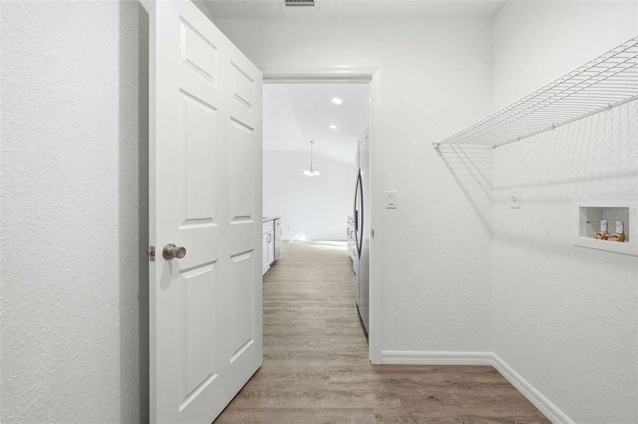 Spacious, unfurnished interior of a new home in , Ocklawaha (Image 28).