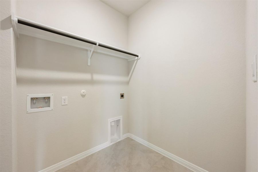 Image 38 of a home in Rolling Glen.